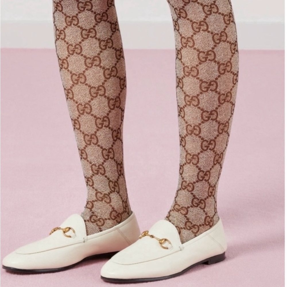 Auth Gucci Women's Brixton Leather Horsebit Convertible
Off White Loafers